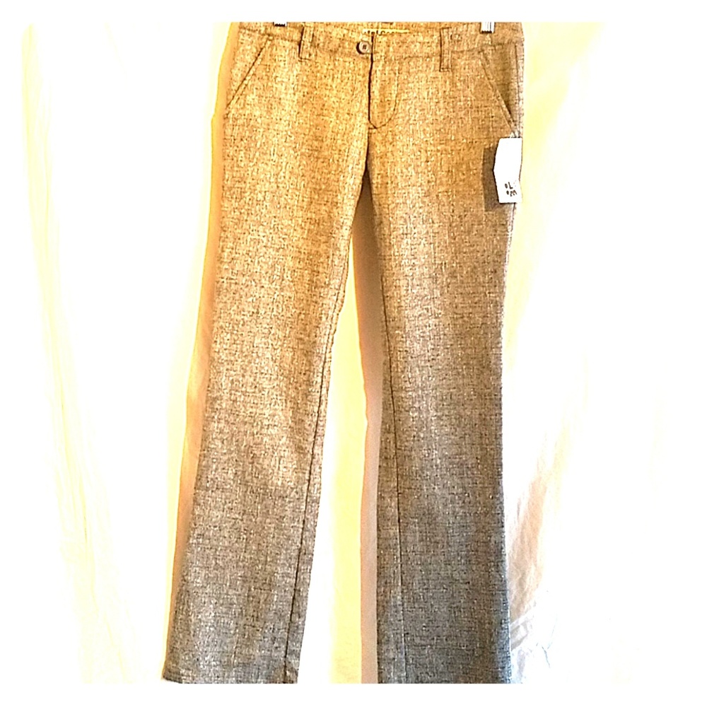 Volcom new with tags dress slacks with free scarf!